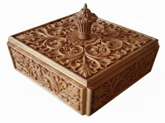 Hand-Carved Art Nouveau Keepsake Box – Beech Wood - Ettovi Candle Company